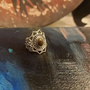 HAUNTED RING OF WEALTH ~ WISHES ~ DJINN / JINN / GENIE ~ Khodam Djinn — Khodam Djinn