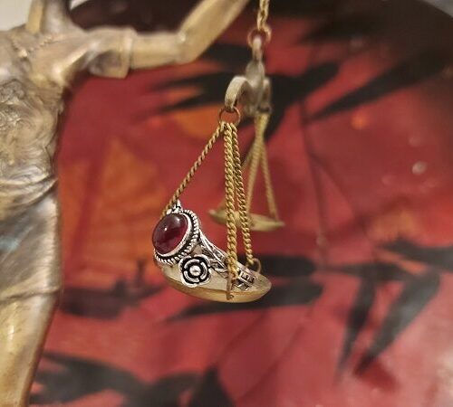 HAUNTED RING OF ENDLESS WEALTH ~ WISHES ~ DJINN / JINN / GENIE ~ SPELL ~Khodam Djinn — Khodam Djinn