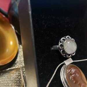 HAUNTED RING OF FIND LOVE ~ WISHES ~ DJINN / JINN / GENIE ~ SPELL ~ — Khodam Djinn