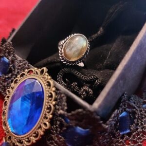HAUNTED RING OF THE NIGHT KING ~ ENDLESS WISHES ~ DJINN / JINN / GENIE ~ SPELL — Khodam Djinn