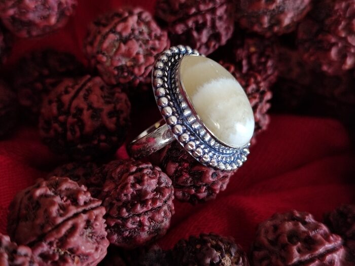 Khodam Djinn — HAUNTED RING by the Khodam Djinn. ~ TRUE NAME ~ WISHES ~ DJINN / JINN / GENIE — image 1