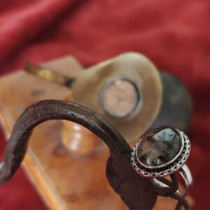 HAUNTED RING OF SMOKE MIRROR ~ DJINN / JINN / GENIE ~ Khodam Djinn — Khodam Djinn
