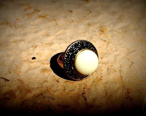 WHITE FORCES PROTECTION RING GIVING MARID DJINN / JINN / GENIE ~Khodam Djinn~ HAUNTED — Khodam Djinn